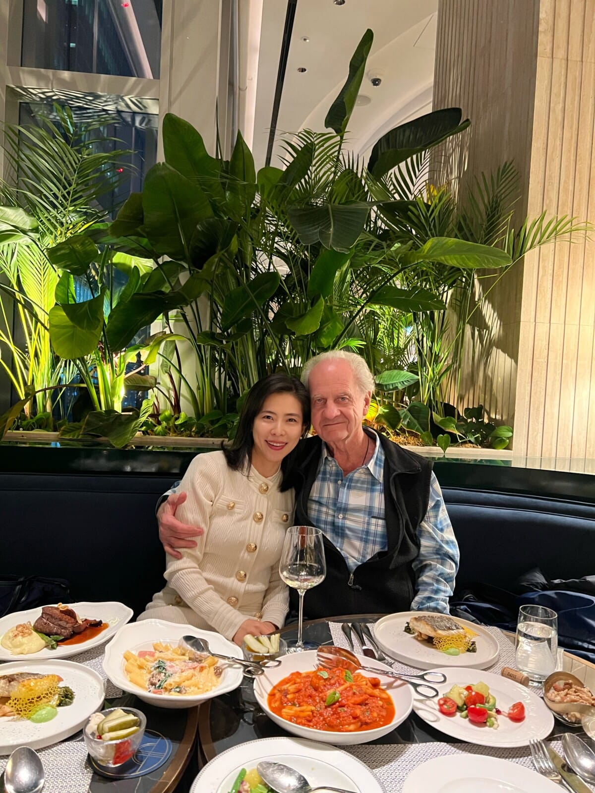 Ari Kim sharing a quiet dinner with Alexander Technique teacher Tommy Thompson after their first workshop meeting in Korea, a moment of gratitude and connection.