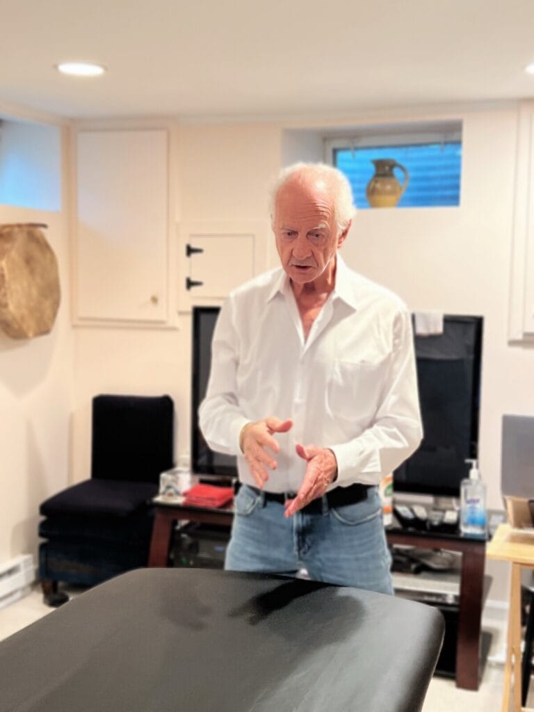 Alexander Technique Direction Teaching with Tommy Thompson — Intention Before Touch