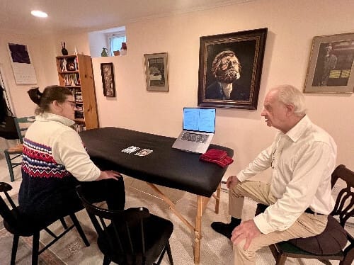 Alexander Technique trainees with Tommy Thompson in Class 084, demonstrating core learnings through non-corrective teaching and shared attention